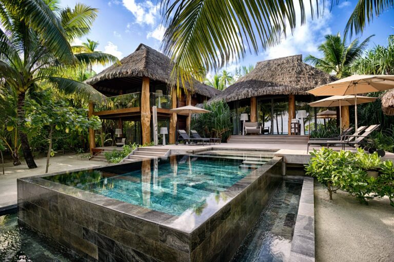 Luxury Beach Villas In-Depth Guide to Exclusive Coastal Living
